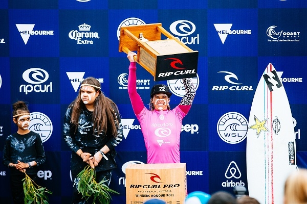 Courtney Conlogue vs. Stephanie Gilmore - FINAL - Rip Curl Pro Bells Beach 2017 (W)