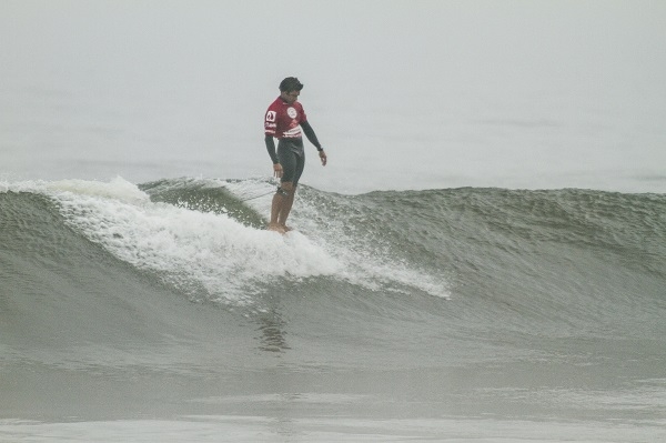 Huanchaco Repalsa Longboard Pro volta a definir os campeões sul-americanos no Peru