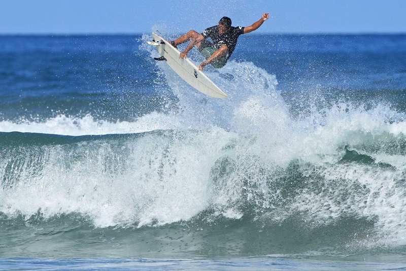 Restam poucas vagas para a 2ª etapa do Maresia Paulista de Surf Profissional em Maresias