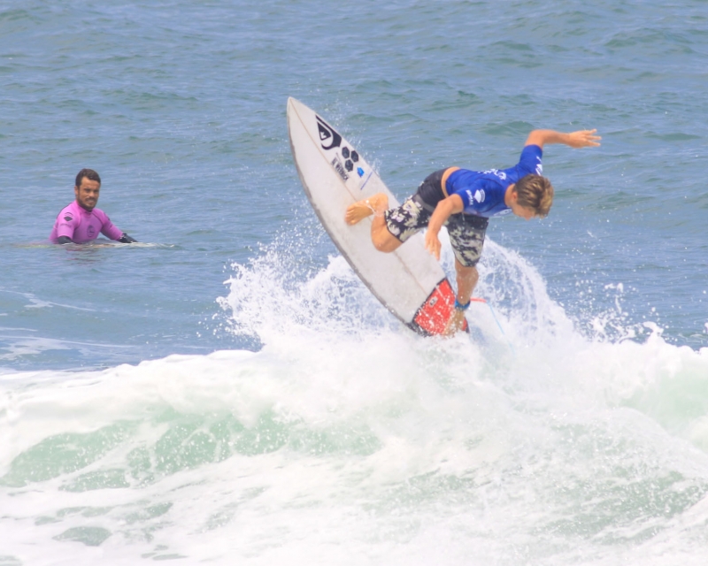 Jessé Mendes revive início da carreira no Rip Curl Guarujá Open