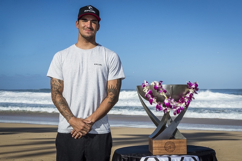 Foi dada a largada para o Billabong Pipe Masters!