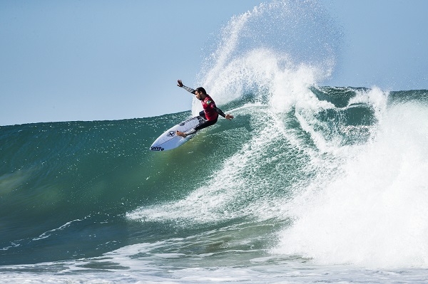 Sete brasileiros vão disputar a terceira fase em J-Bay