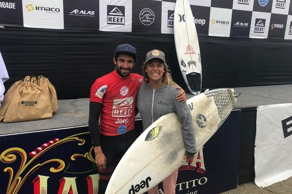 Peruanos fazem a festa em casa no Reef Paris Peñascal Pro