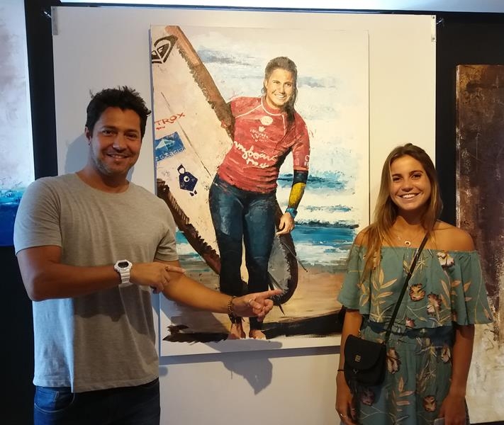 Cholé Calmon é homenageada com quadro de Daniel Bota