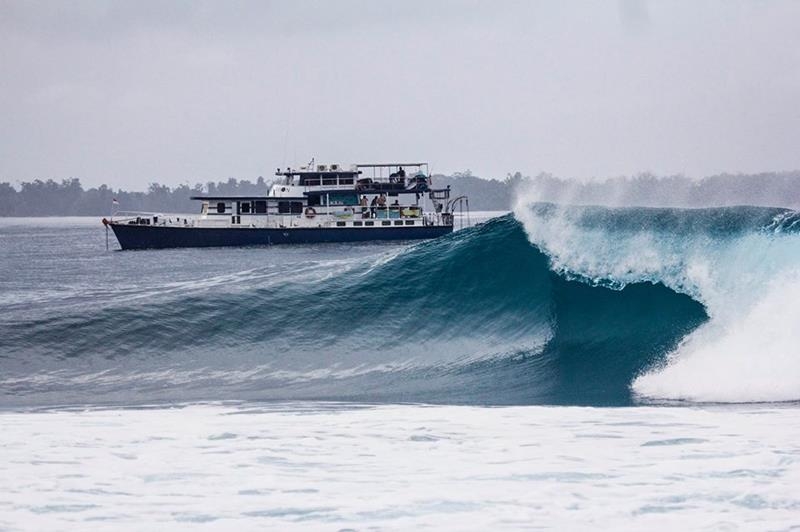 Surf Talentos leva campeão Junior às Mentawai