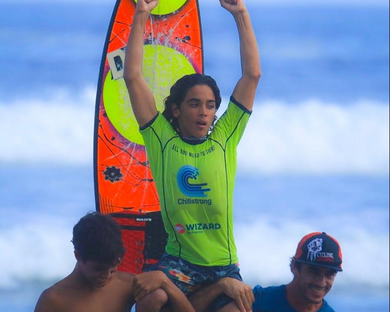 Renan Pulga vence Pro/Am no Sebastianense de Surf