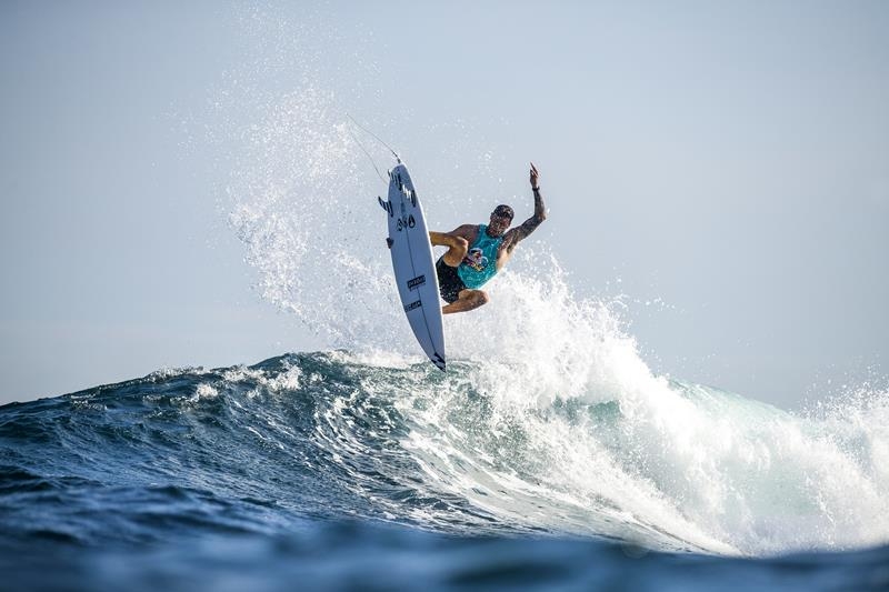 Jack Freestone vence o Red Bull Airbone em Keramas