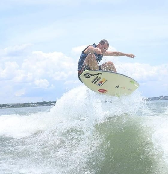 PARANOÁ É O POINT DO SUL AMERICANO DE WAKESURF