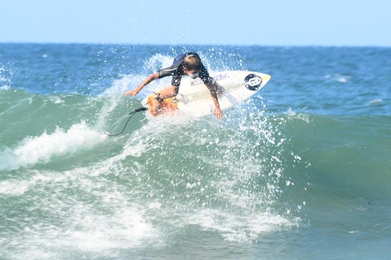 Matheus Jhones, a nova sensação do surf brasileiro