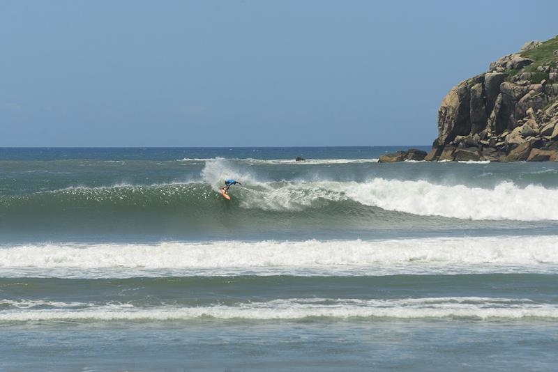 Circuito Surf Talentos mira responsabilidade socioambiental