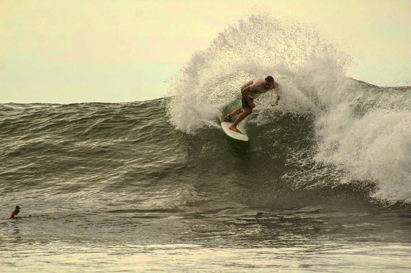 Os atletas “profissionais” de surfe e a atual legislação desportiva