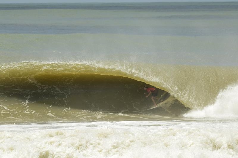 Matheus Herdy entuba deep e vence na Brava