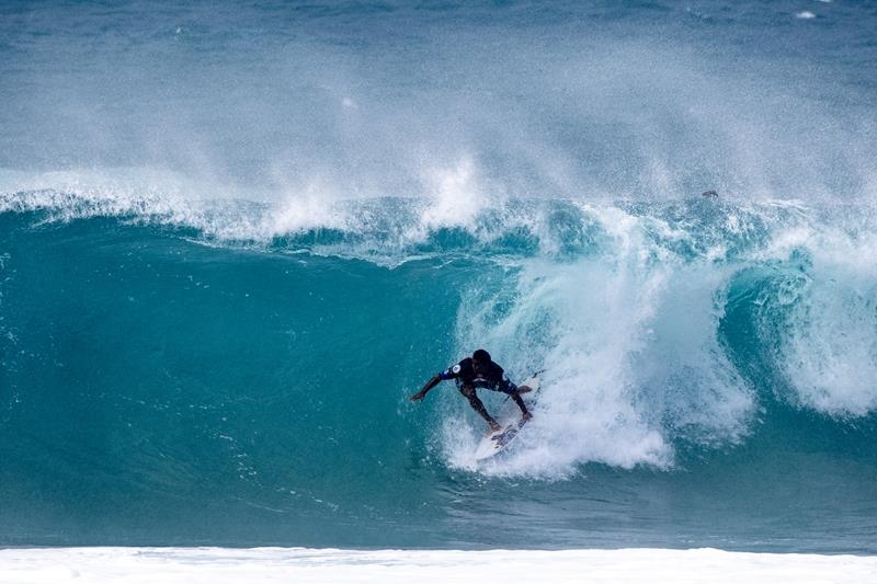 Wiggolly Dantas busca liderança do QS em Noronha