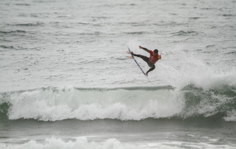 Peterson Crisanto comanda o show de aéreos CBSurf Floripa 