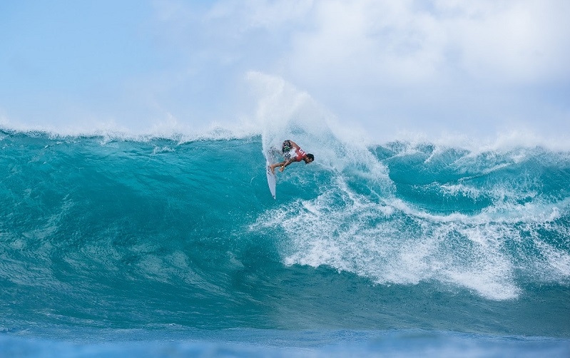 Seleção brasileira 100% classificada no 1º dia do Hurley Pro Sunset Beach