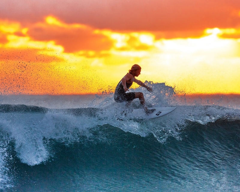 Wave Masters: Favoritos das casas de apostas entre as estrelas do surfe brasileiro