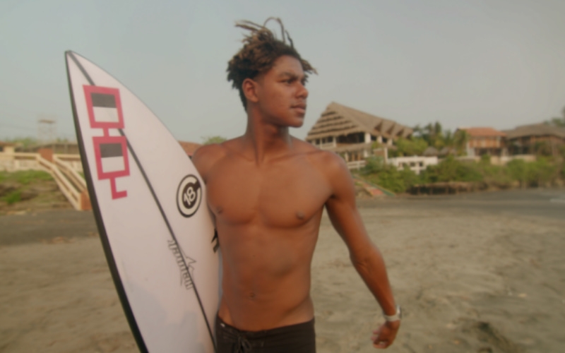Surfista brasileiro terá documentário sobre intercâmbio cultural e preservação ambiental na Nicarágua