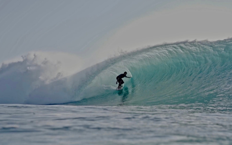 ALTAS ONDAS EM BANYAKS!