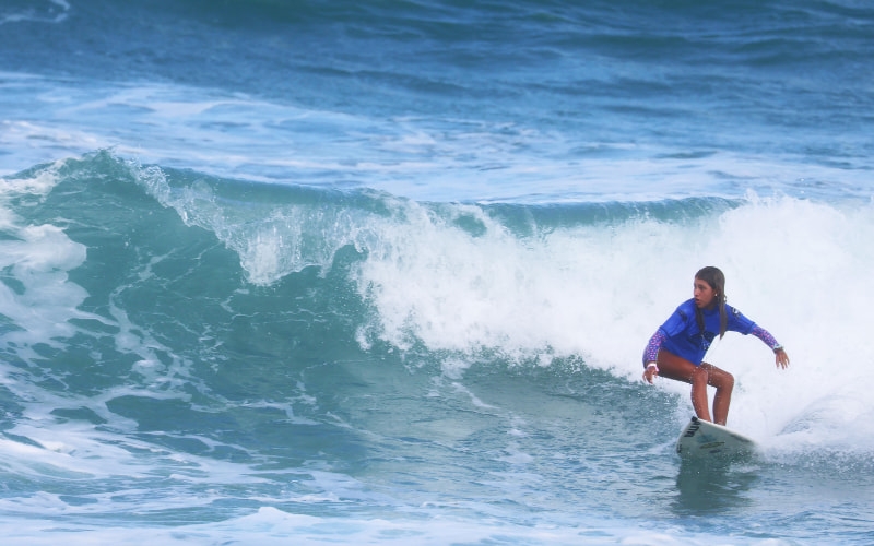 Domingo para definir campeões do Surf Kids Geração Futuro e do CBSurf Parasurf Porto de Galinhas 2024