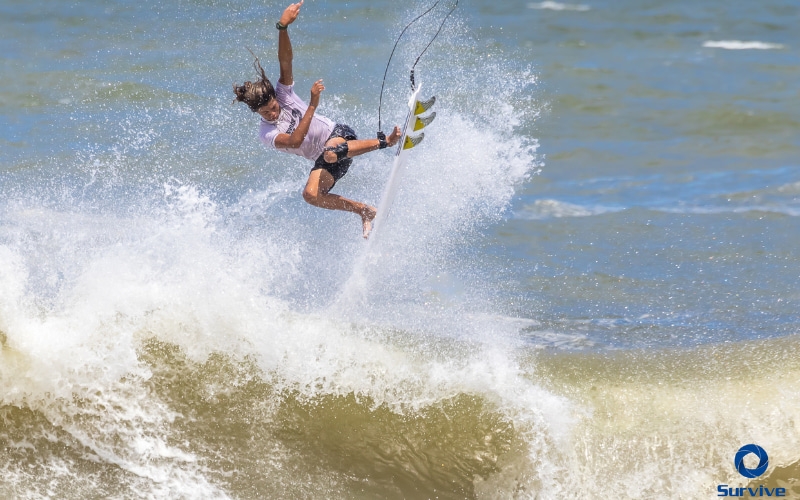 Encontro de gerações do surf na Etapa de Itacaré no Circuito Baiano 2024