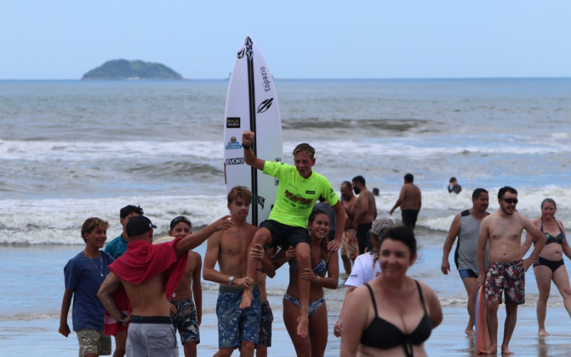 Federação Paranaense de Surf define os campeões de 2024 no último final de semana, 14 e 15 de dezembro em Pontal do Paraná