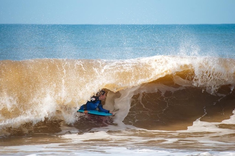 Capixaba Bianca Simões, destaque da nova geração, disputa o ArcelorMittal Wahine Bodyboarding Pro