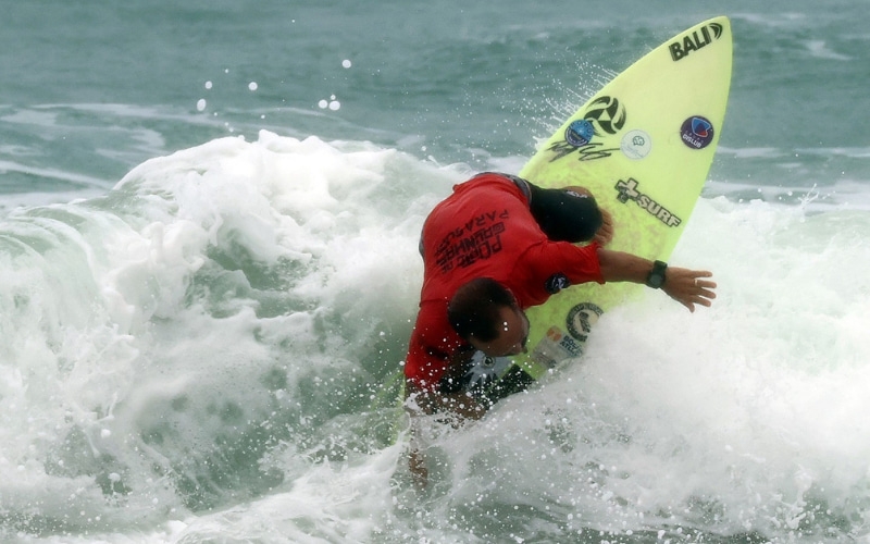 Campeonato Brasileiro de Parasurf começa nesta quinta-feira em Pernambuco