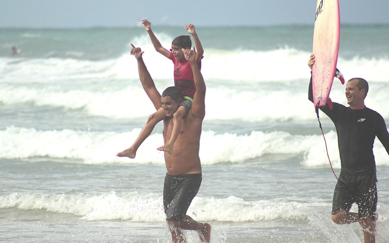 Surf kids Geração Futuro celebra seus campeões 2025