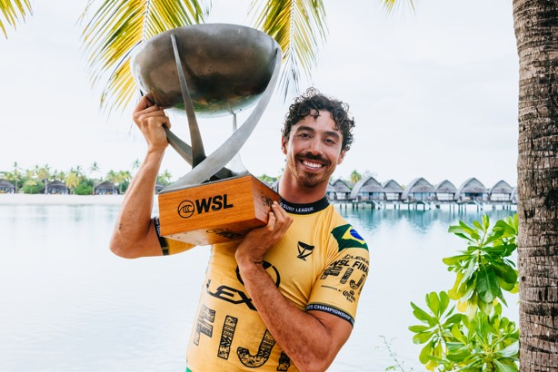 Em 2025, WSL bate recorde de patrocinadores, alavanca audiência e vê Brazilian Storm retomar protagonismo na água