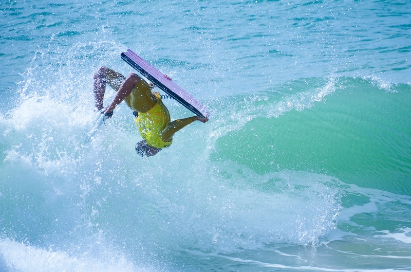 Finais do Estadual de Bodyboarding 2025 transformam Itapoã no palco decisivo da temporada
