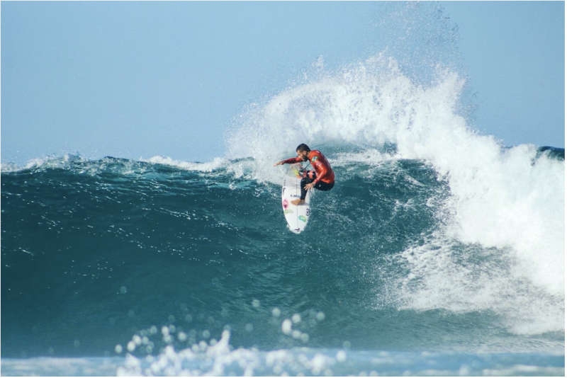 Aquecimento global e surfe: impactos ambientais e adaptação do esporte