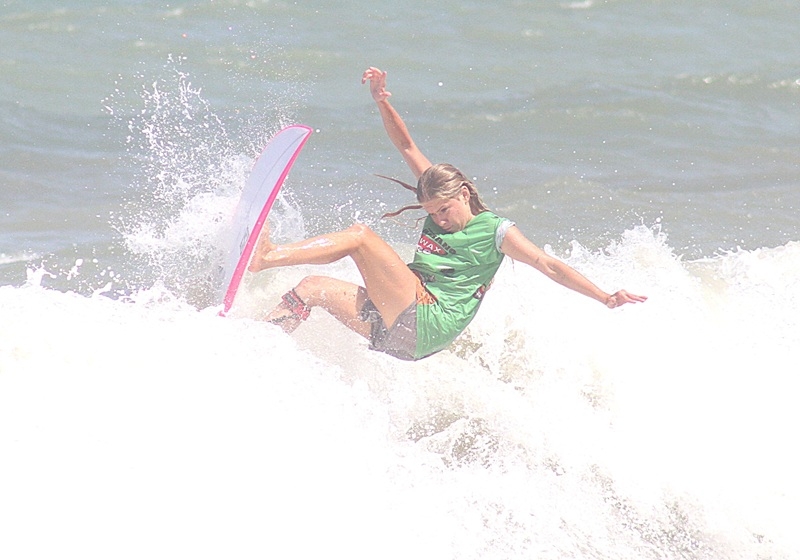 Barra do Camaratuba irá sediar três grandes eventos  de surfe