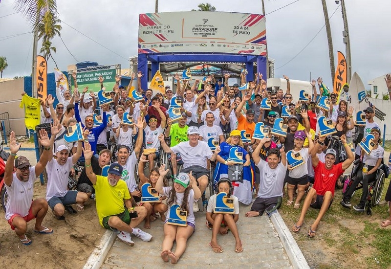 Surf Brasil Parasurf 2026 consagra os 23 campeões e campeãs brasileiras em Ipojuca