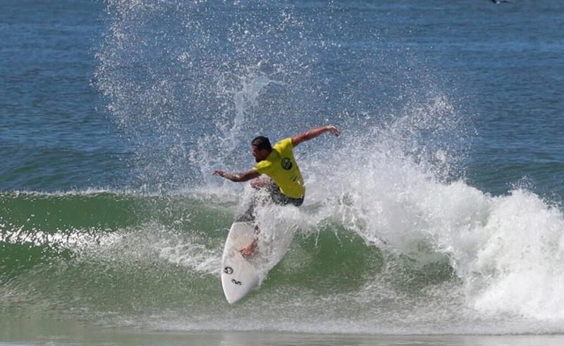 Itajaí Open de Surf – 2ª etapa acontece sábado nos Molhes da Atalaia com previsão de grandes ondas e disputa pelo título