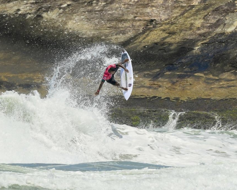 FECASURF abre o milionário Circuito Catarinense de Surf Pro 2026 em Laguna