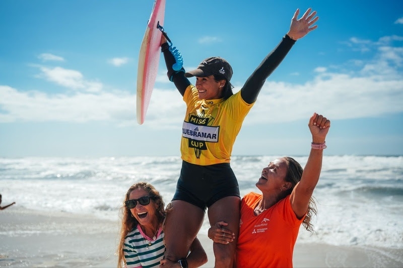 Luna Hardman vence Maíra Viana em final brasileira e conquista etapa do Mundial de Bodyboarding em Portugal